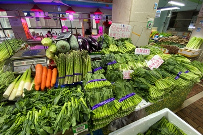 去超市买菜都去哪里买