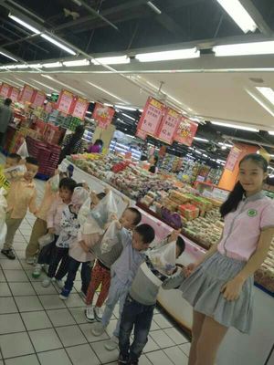 大亚湾小小超市在哪里