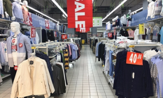 欧尚超市买衣服在哪里换