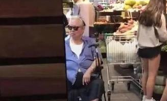 富二代如何打理超市客人