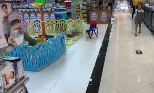 城中城哪里有超市