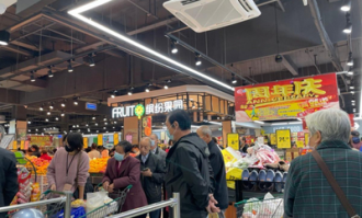 鼓楼有大型超市吗