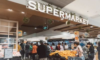 广州东站外面超市在哪里