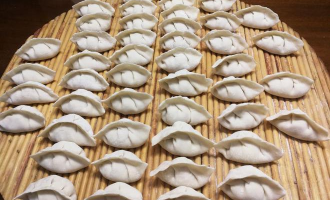 超市的饺子皮是什么皮子