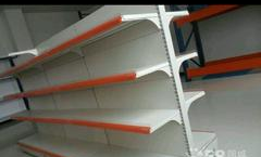 大型超市有卖折叠桌椅吗