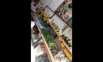 超市出入口最适合做什么