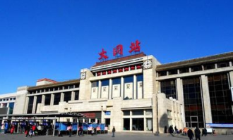 沁阳车站超市在哪里