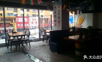 平价串串超市在哪里啊